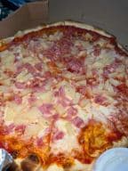 Best Hawaiian Pizza in Pasadena, CA